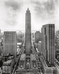 New York, 1939. "Radio City buildings (RCA Building and other Rockefeller Center buildings)." Click here for an alternate view. Gelatin silver print by Irving Underhill. View full size.