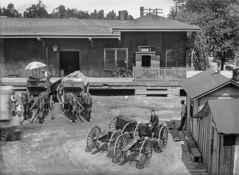 Washington, D.C., circa 1901. "View of S.W. Block 386, probably D Street side of Baltimore &amp; Potomac Railroad freight station at Maryland &amp; D, 9th &amp; 10th Streets, showing man loading freight into delivery wagon." 5x7 glass negative, D.C. Street Survey Collection. View full size.
