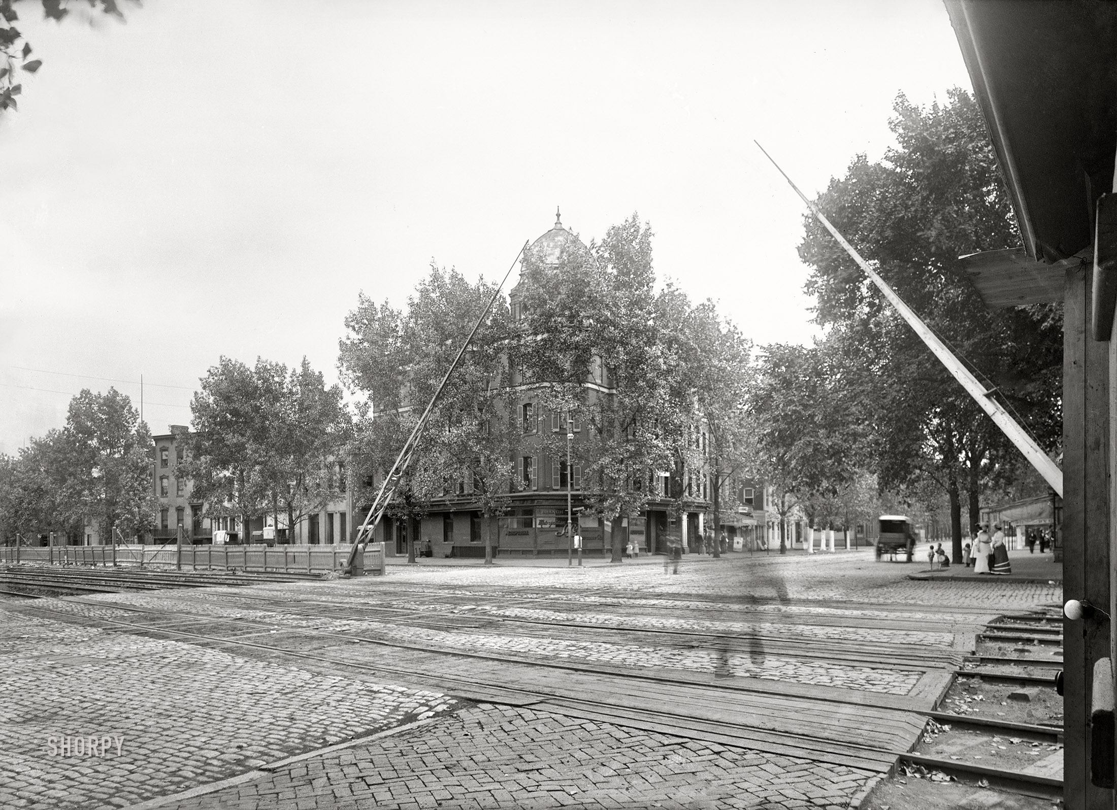 Washington, D.C., circa 1901. "View of Seventh Street and Virginia Avenue S.W., looking southeast." 5x7 inch glass negative, D.C. Street Survey Collection. View full size.