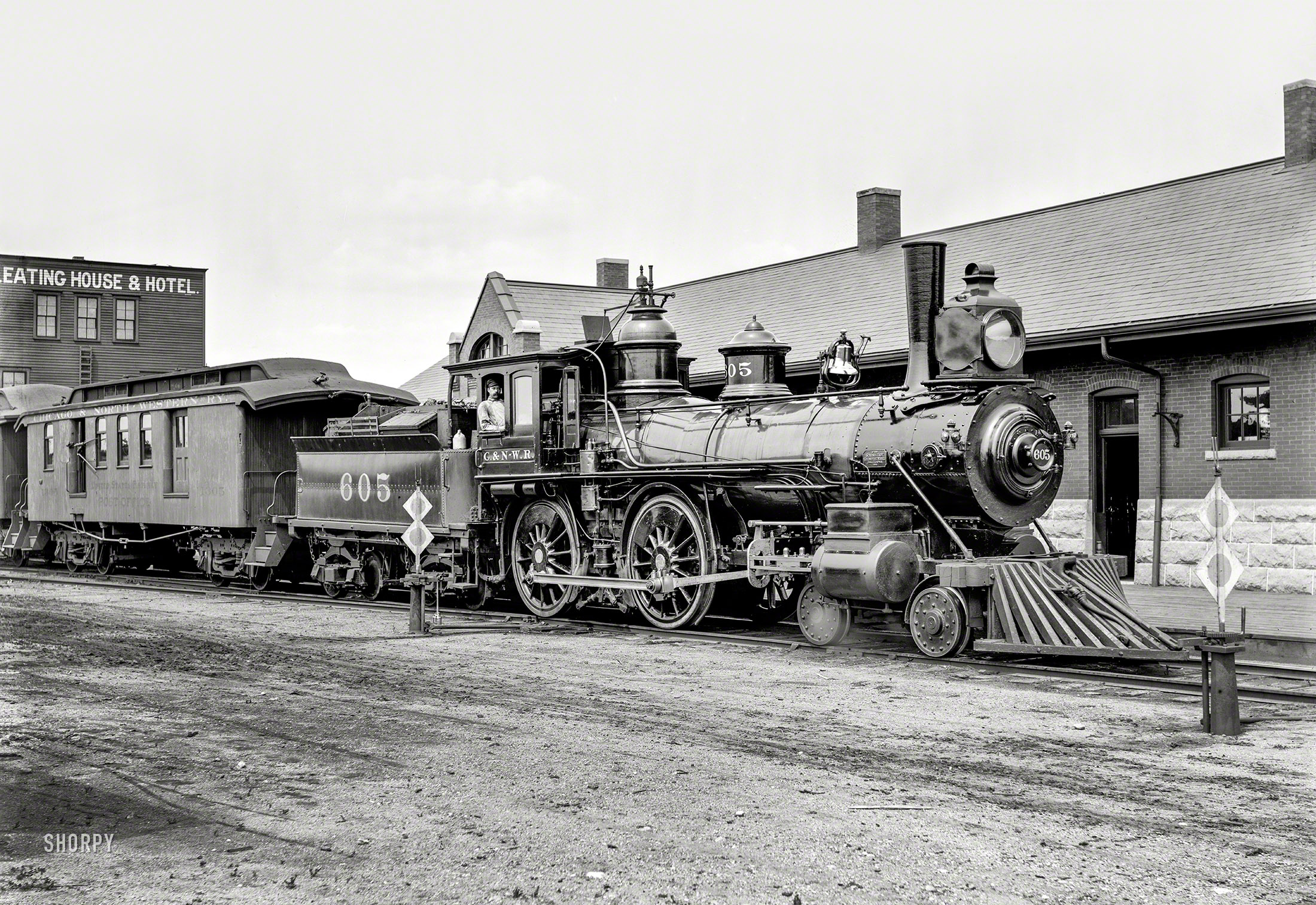 Tracy, Minnesota, circa 1899. "Engine of the South Dakota division, Chicago & North Western Ry." 8x10 glass negative, Detroit Photographic Co. View full size.