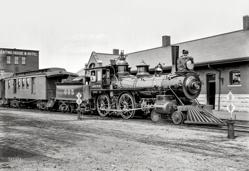 Tracy, Minnesota, circa 1899. "Engine of the South Dakota division, Chicago &amp; North Western Ry." 8x10 glass negative, Detroit Photographic Co. View full size.
