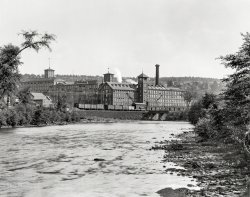 Circa 1900. "Sauquoit silk mill on Susquehanna River at Scranton, Pennsylvania." 8x10 inch dry plate glass negative, Detroit Publishing Company. View full size.