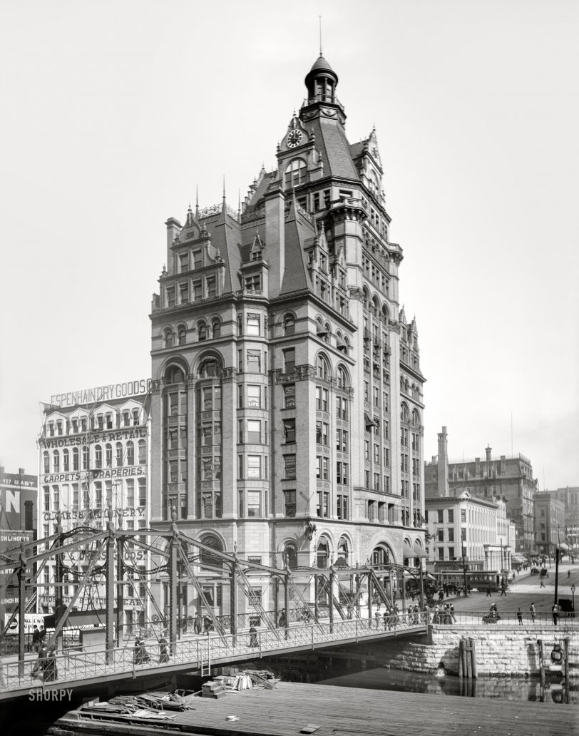 The Pabst Building: 1901