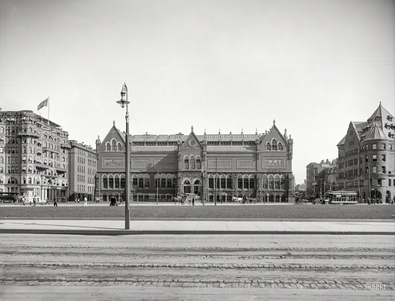 Boston, 1906. "Copley Square and Museum of Fine Arts." Backdrop for a variety of conveyances. 8x10 inch dry plate glass negative. View full size.