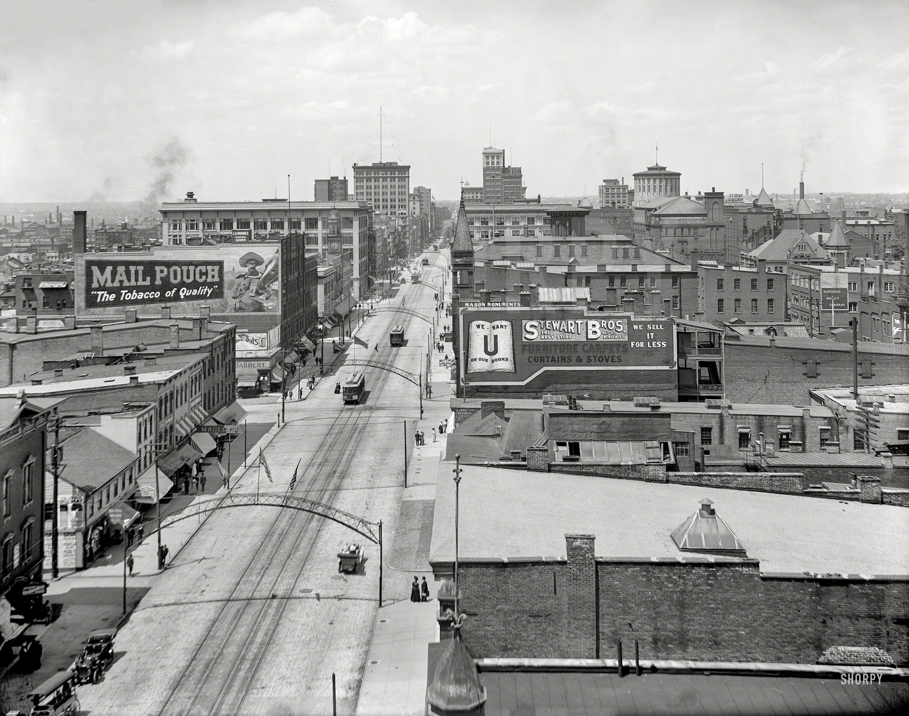 Circa 1910. "Columbus, Ohio, from Great Southern Hotel." Photobombed by the Mail Pouch Tobacco horse. 8x10 inch glass negative. View full size.