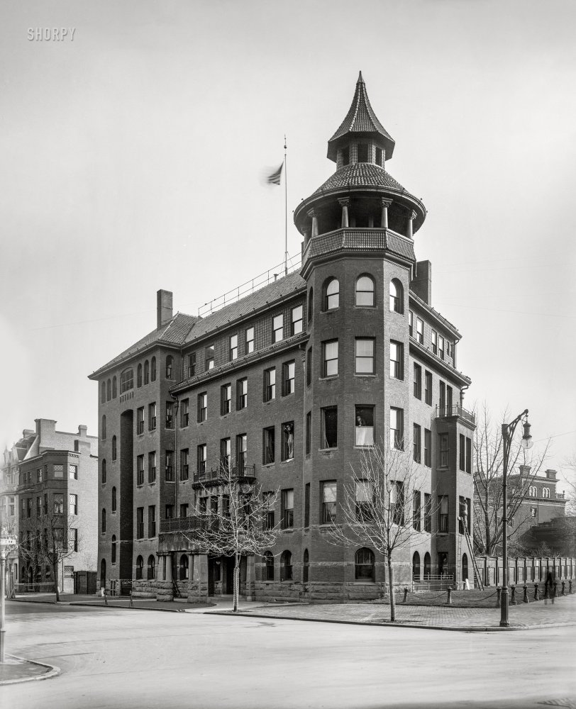 Washington, D.C., circa 1903. "Army and Navy Club." The building, at 17th and I Streets N.W., last seen here, was completed in 1891. Photo by William Henry Jackson. View full size.
