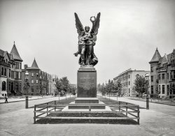 Baltimore circa 1903. "Confederate Soldiers' and Sailors' Monument, Mount Royal Avenue." Sculptor Frederic Ruckstull's allegorical bronze "Spirit of the Confederacy," whose Latin inscription means "Glory to the Vanquished." 8x10 inch dry plate glass negative, Detroit Publishing Company. View full size.