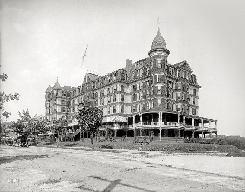 1906. "The New Magnolia, Magnolia, Massachusetts." Completed in 1891, this resort hotel near Gloucester was destroyed by fire in 1907. 8x10 inch dry plate glass negative, Detroit Publishing Company. View full size.
