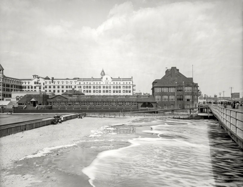 Seaside Casino: 1905