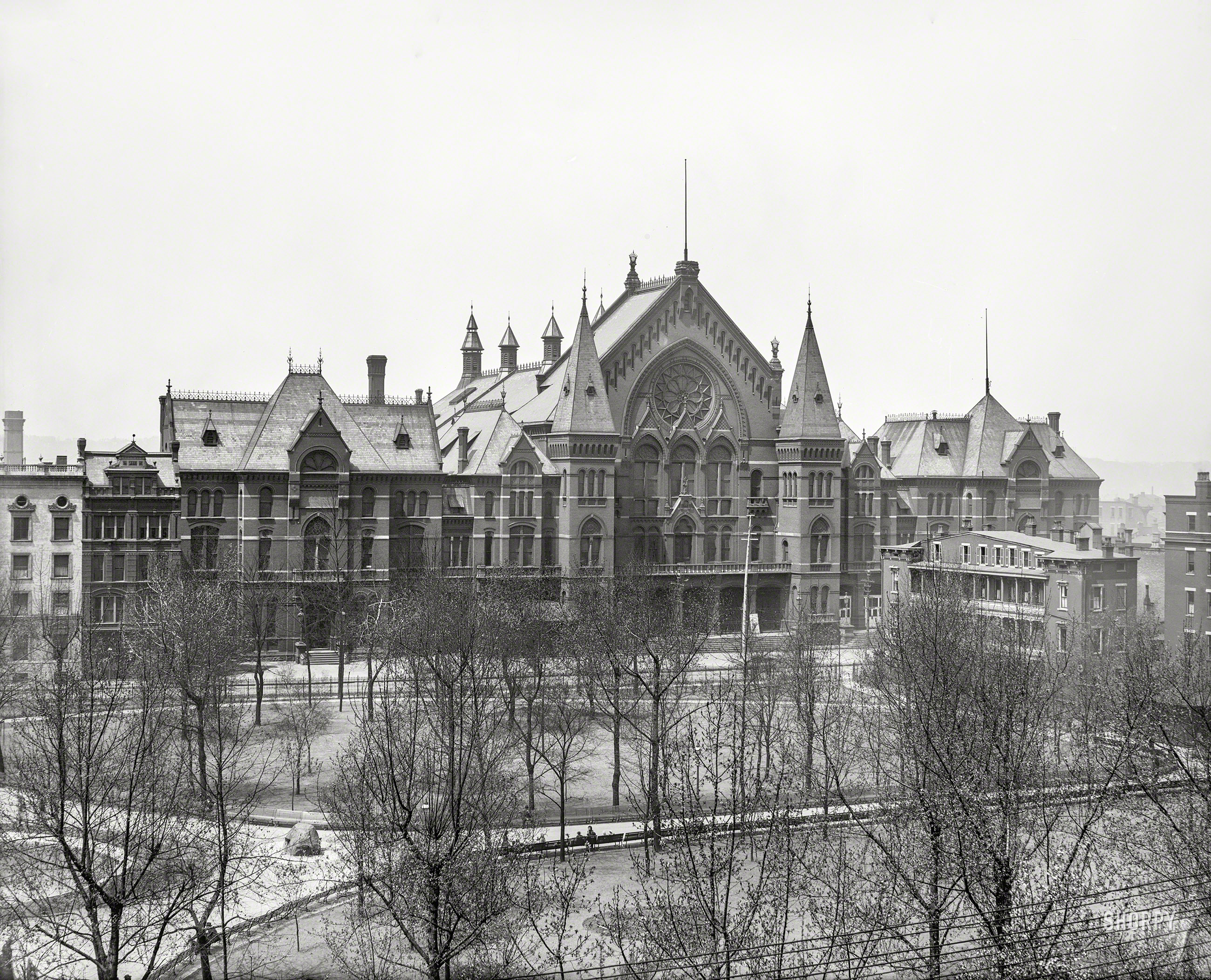 1906. "Music Hall, Washington Park." Cincinnati Music Hall on Elm Street, completed in 1878. 8x10 inch dry plate glass negative, Detroit Photographic Company. View full size.
