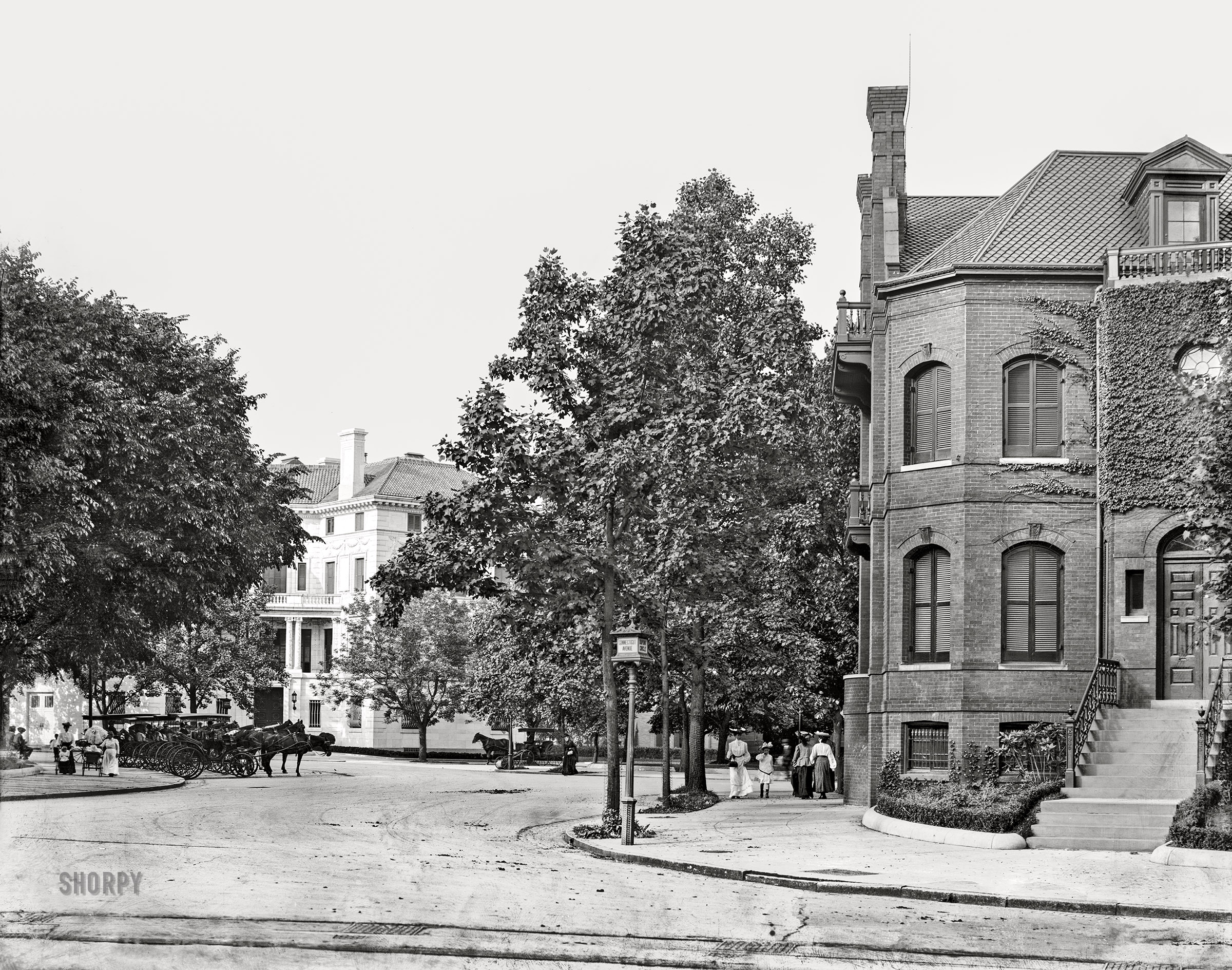 Washington, D.C., circa 1905. "Dupont Circle at Connecticut and Massachusetts Avenues N.W. White building at left is Patterson House, 15 Dupont Circle." Not to mention all those pedestrians. 8x10 inch dry plate glass negative, Detroit Photographic Company. View full size.