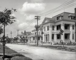 1904. "Residences on Church Street. Jacksonville, Fla." 8x10 inch dry plate glass negative, Detroit Photographic Company. View full size.