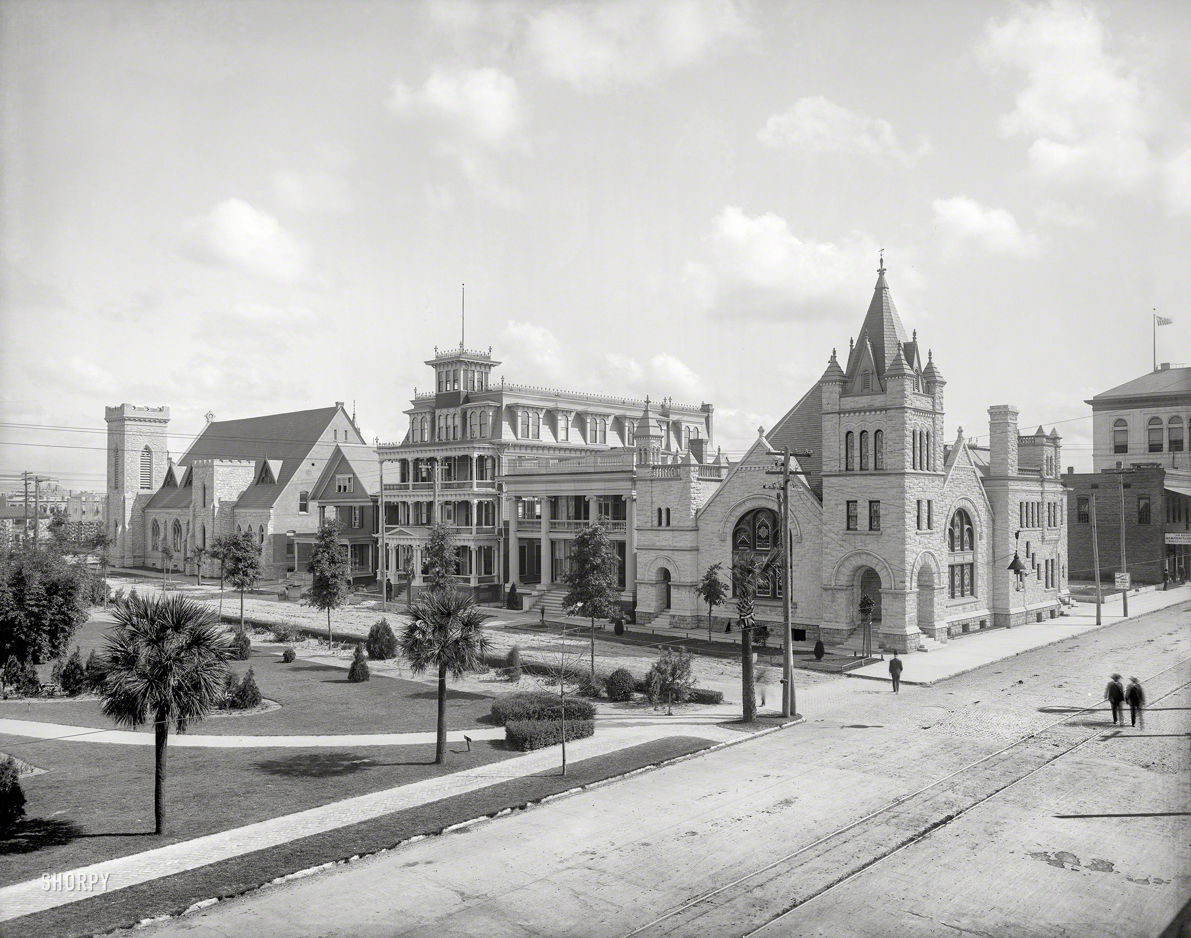 Jacksonville, Florida, circa 1904. "Hemming Park and Monroe Street." "Hear evangelist Small to-night." 8x10 inch dry plate glass negative, Detroit Photographic Company. View full size.