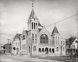 Jacksonville, Florida, circa 1904. "First Baptist Church, Church and Hogan Streets." 8x10 inch dry plate glass negative, Detroit Photographic Company. View full size.
