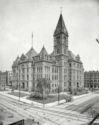 Circa 1905. "Ramsey County Court House -- St. Paul, Minnesota." (Captioned as "City Hall," but  it's not.) 8x10 inch dry plate glass negative, Detroit Publishing Company. View full size.