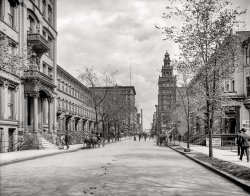 1905. "Madison Avenue, Toledo, O." The Hotel Madison at left. 8x10 inch dry plate glass negative, Detroit Photographic Company. View full size.
