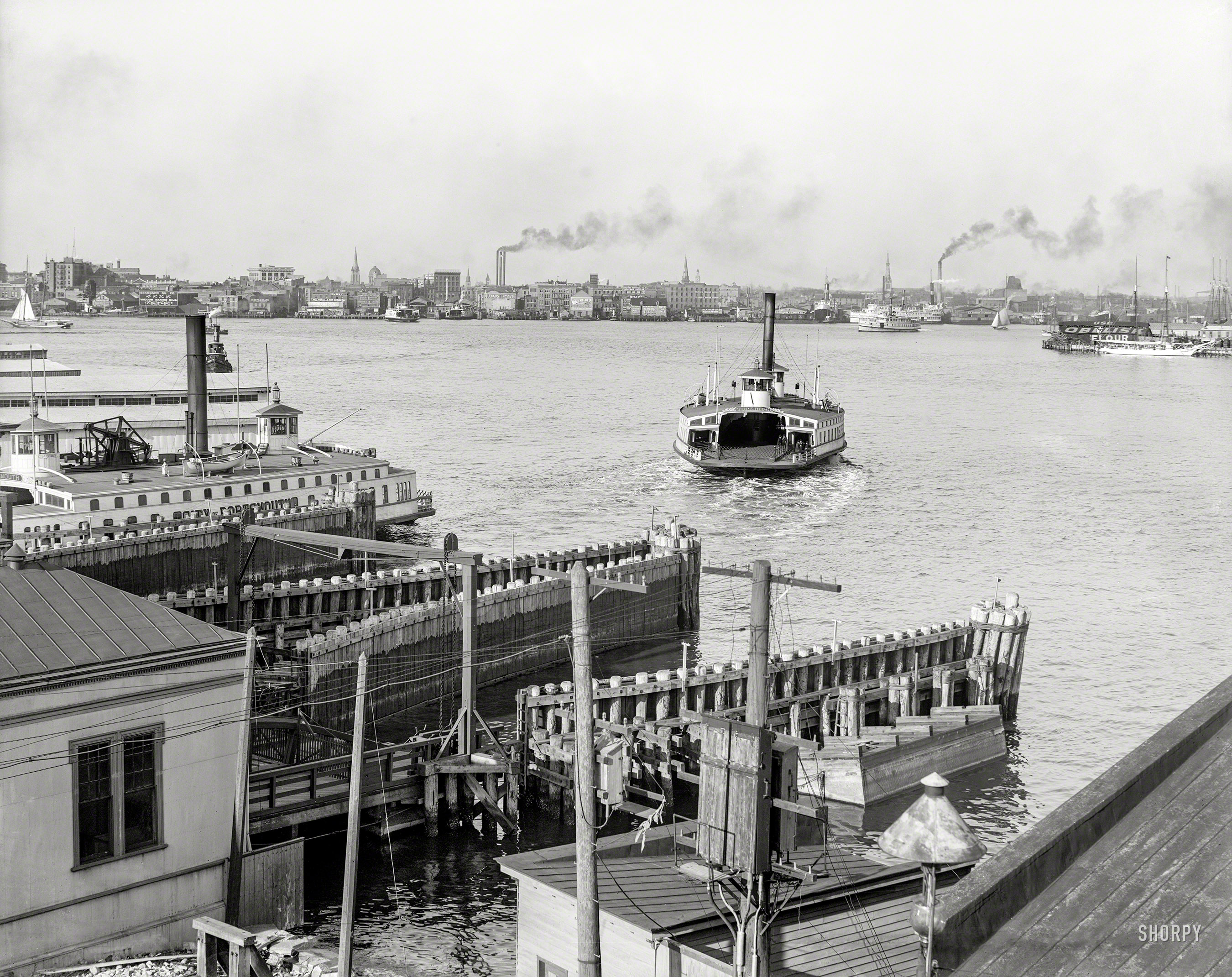1905. "Waterfront -- Norfolk, Virginia." A going-away view of the ferry Superior. 8x10 inch dry plate glass negative, Detroit Publishing Company. View full size.