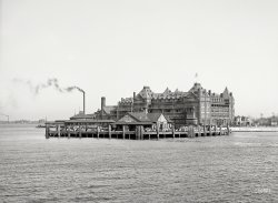 &nbsp; &nbsp; &nbsp; &nbsp; The Chamberlin, a gigantic Queen Anne-style hotel designed by the firm of Smithmeyer and Pelz, architects of the Library of Congress, opened in 1894 and was destroyed by fire in 1920.
1905. "Hotel Chamberlin and government dock, Old Point Comfort, Virginia."  8x10 inch glass negative, Detroit Publishing Company. View full size.
Pictures of the fireYou can find many pics of the hotel, the fire and the ruins here.
March 7th 1920 Full story here.
Auto-CompleteJust wondered if Shorpy Software is set to automatically fill in the phrase "destroyed by fire" when posting pictures of huge wooden hotels?
(The Gallery, DPC)