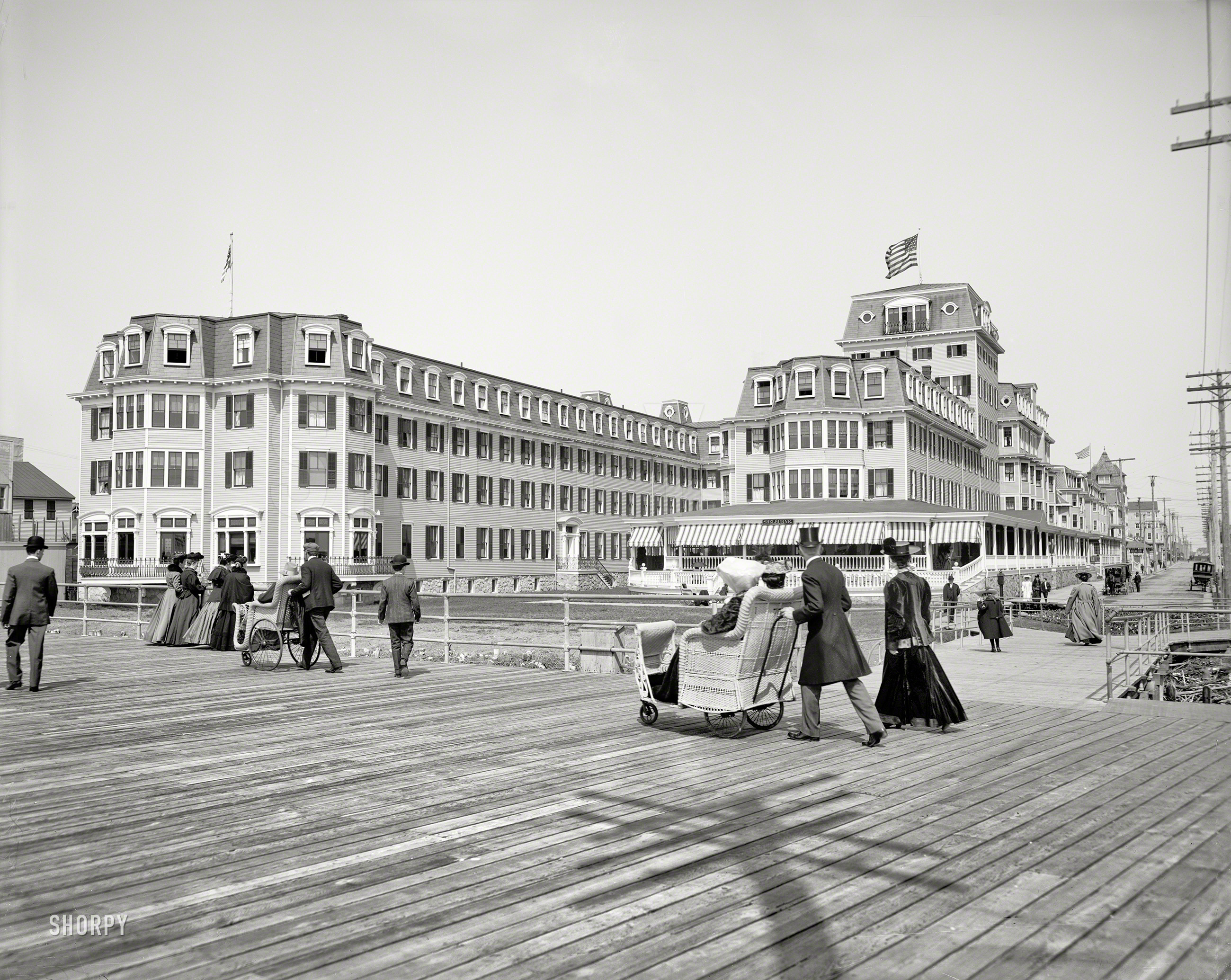 Atlantic City circa 1905. "The Shelburne, Michigan Avenue at Boardwalk." 8x10 inch dry plate glass negative, Detroit Publishing Company. View full size.