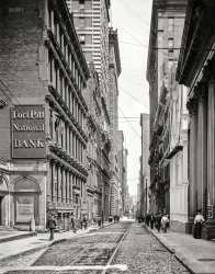 Pittsburgh circa 1905. "Fourth Avenue at Stock Exchange." 8x10 inch dry plate glass negative, Detroit Publishing Company. View full size.