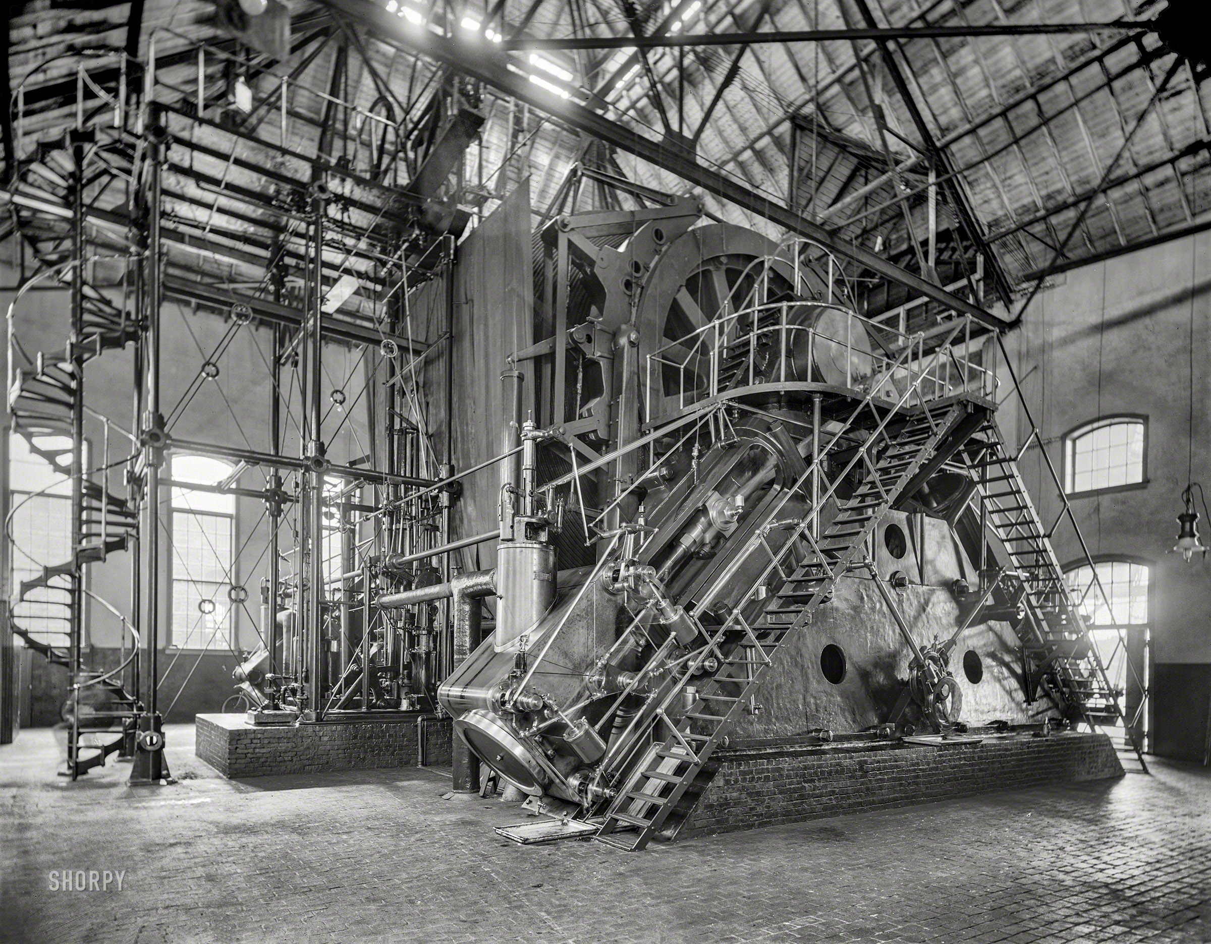 Calumet, Michigan, circa 1906. "Copper mining. Hoisting engine, Tamarack No. 5 Shaft." 8x10 inch dry plate glass negative, Detroit Publishing Company. View full size.