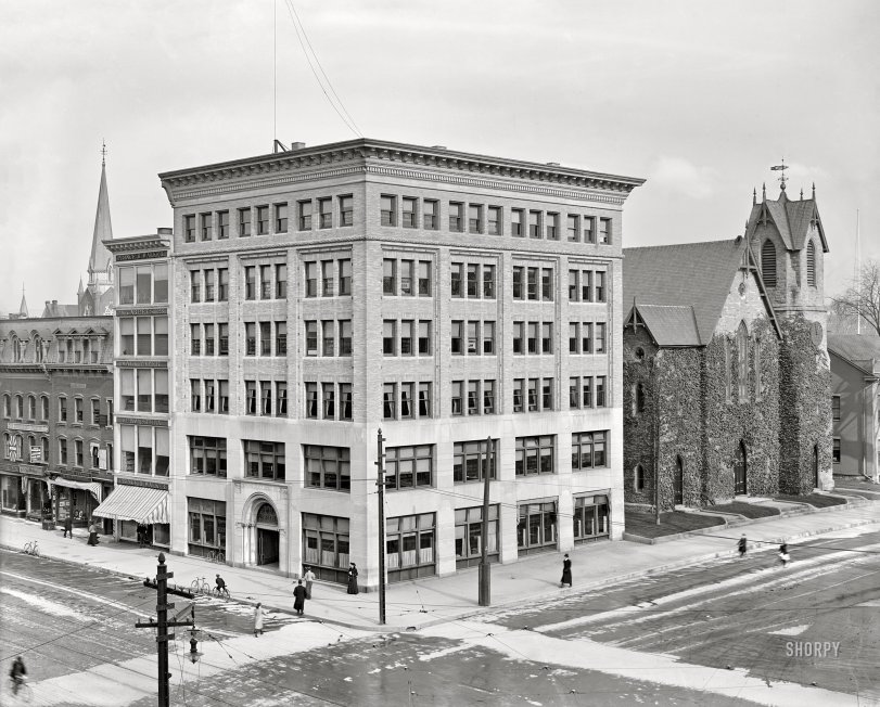 Pittsfield, Massachusetts, circa 1906. "Berkshire County Savings Bank." Last glimpsed here. 8x10 inch dry plate glass negative, Detroit Publishing Company. View full size.
