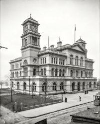 Circa 1906. "Custom House and Post Office, Memphis, Tennessee." Please feel free to toss your empties out the window. 8x10 inch glass negative. View full size.