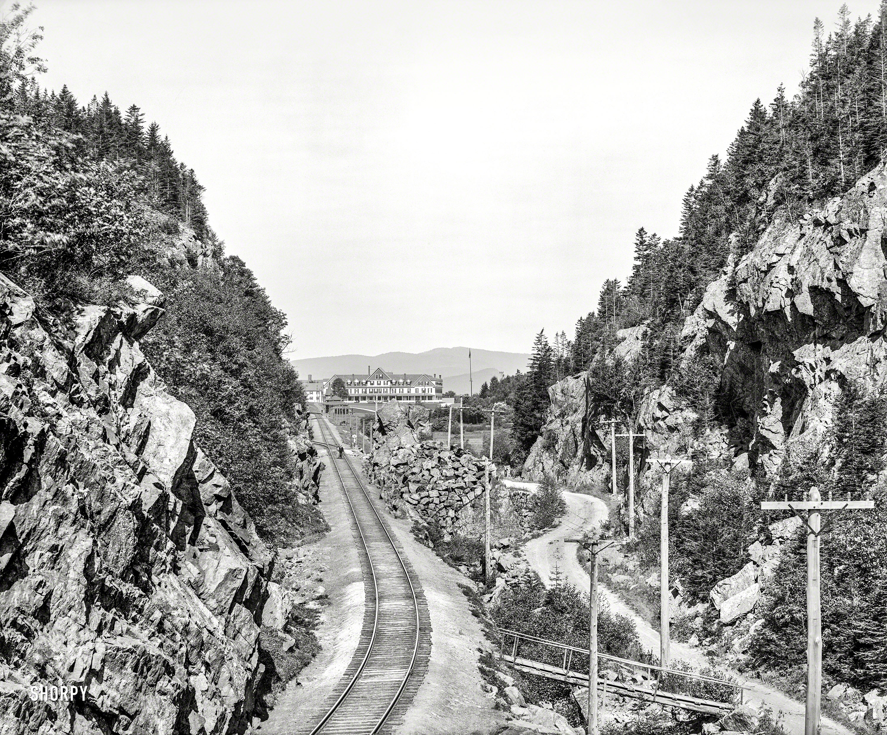 Crawford Notch, New Hampshire, 1907. "Gate of notch toward Crawford House, White Mountains." 8x10 inch dry plate glass negative. View full size.