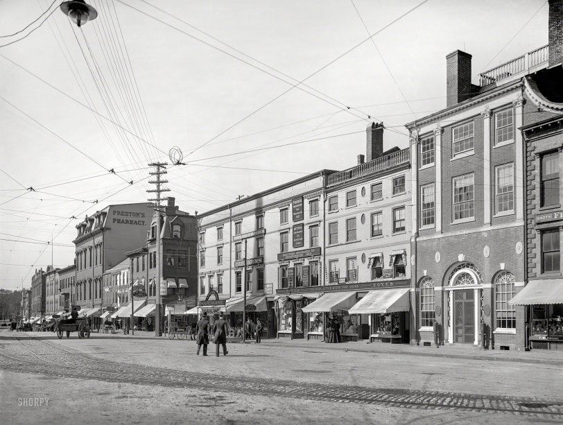 1907. "Congress Street, north side, Portsmouth, New Hampshire." 8x10 inch dry plate glass negative, Detroit Publishing Company. View full size.
