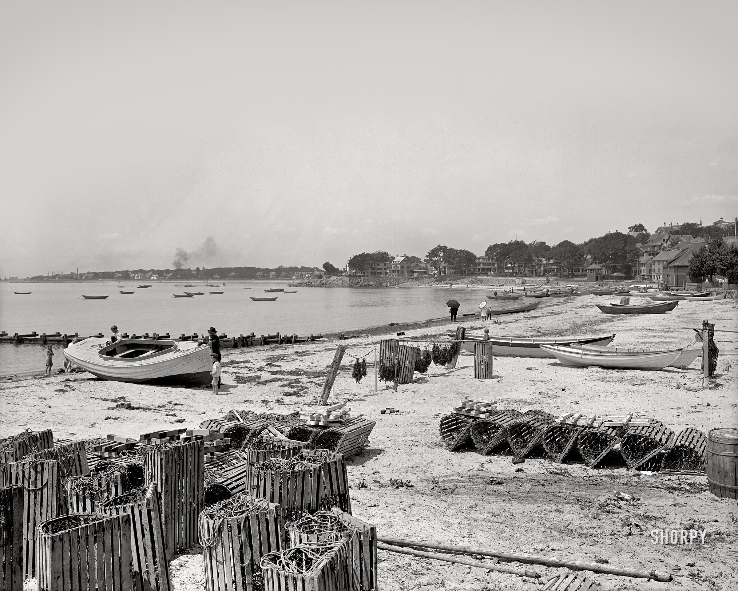 1907. "The beach and lobster traps -- Swampscott, Massachusetts." 8x10 inch dry plate glass negative, Detroit Publishing Company. View full size.