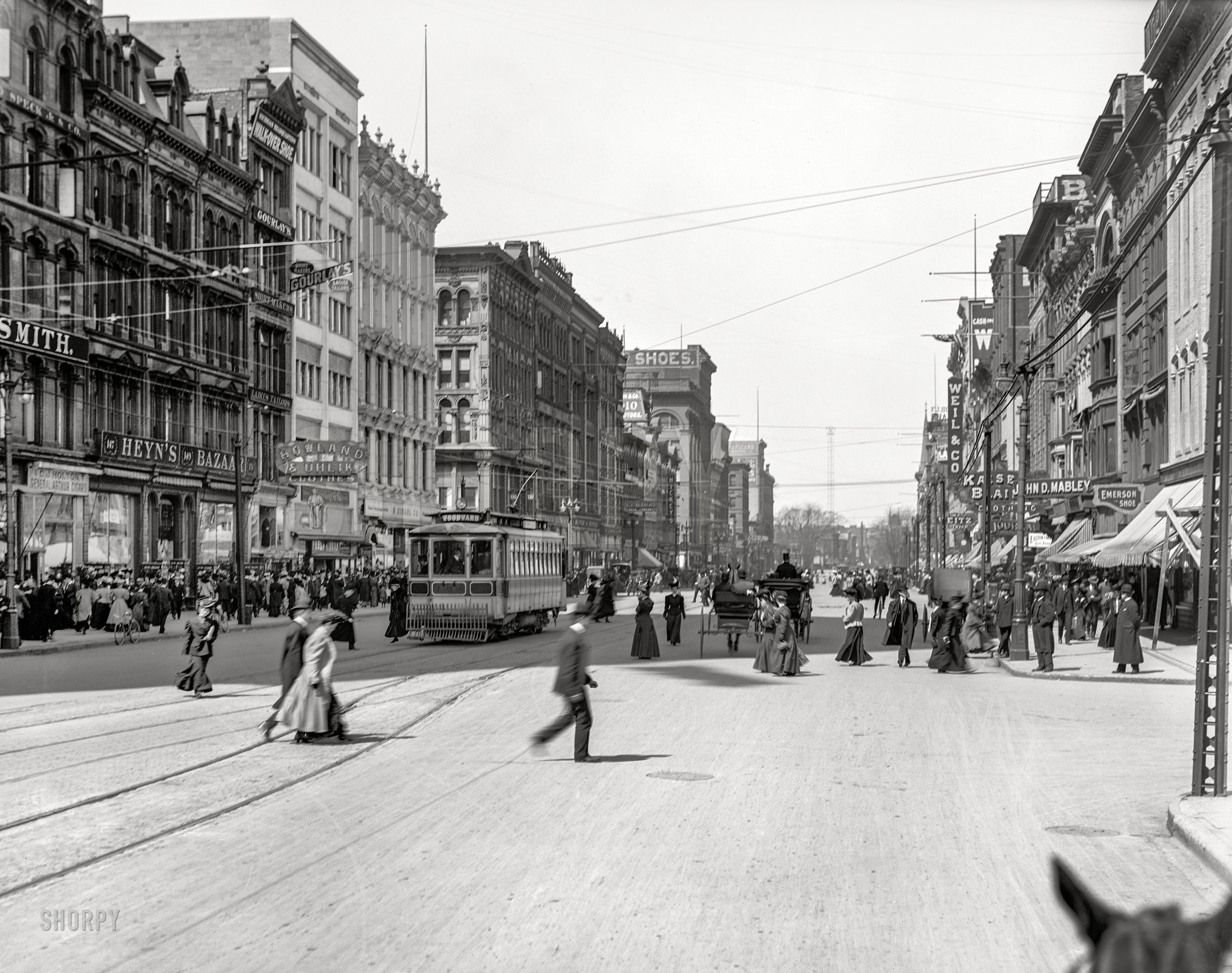 Detroit circa 1907. "Looking up Woodward Avenue from the Campus Martius." 8x10 inch dry plate glass negative, Detroit Publishing Company. View full size.