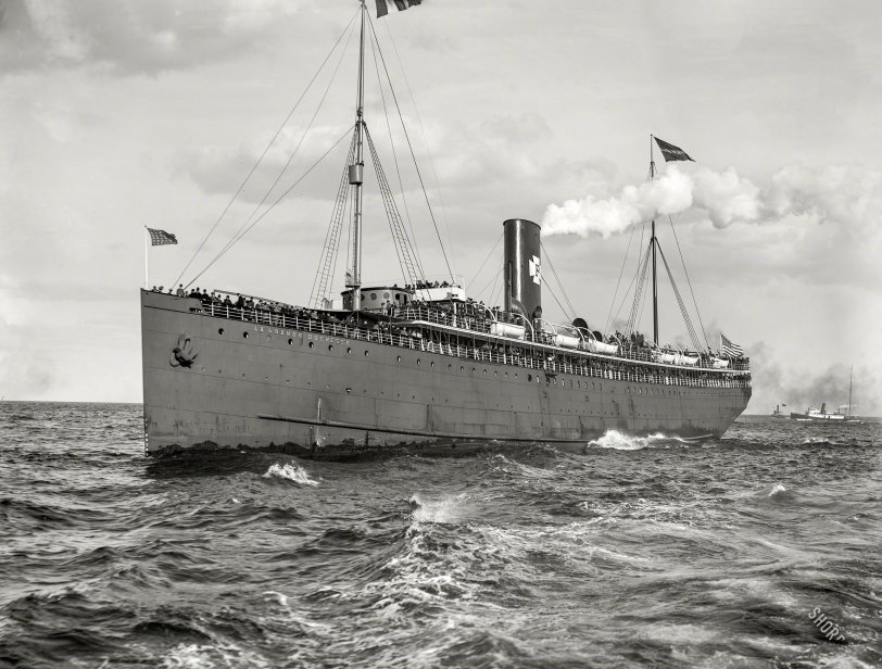&nbsp; &nbsp; &nbsp; &nbsp; One of six vessels sunk off the Atlantic coast by a German U-boat on the so-called "Black Sunday" of June 2, 1918.
Circa 1901. "S.S. La Grande Duchesse -- Plant Line steamship." 8x10 inch dry plate glass negative, Detroit Photographic Company. View full size.
