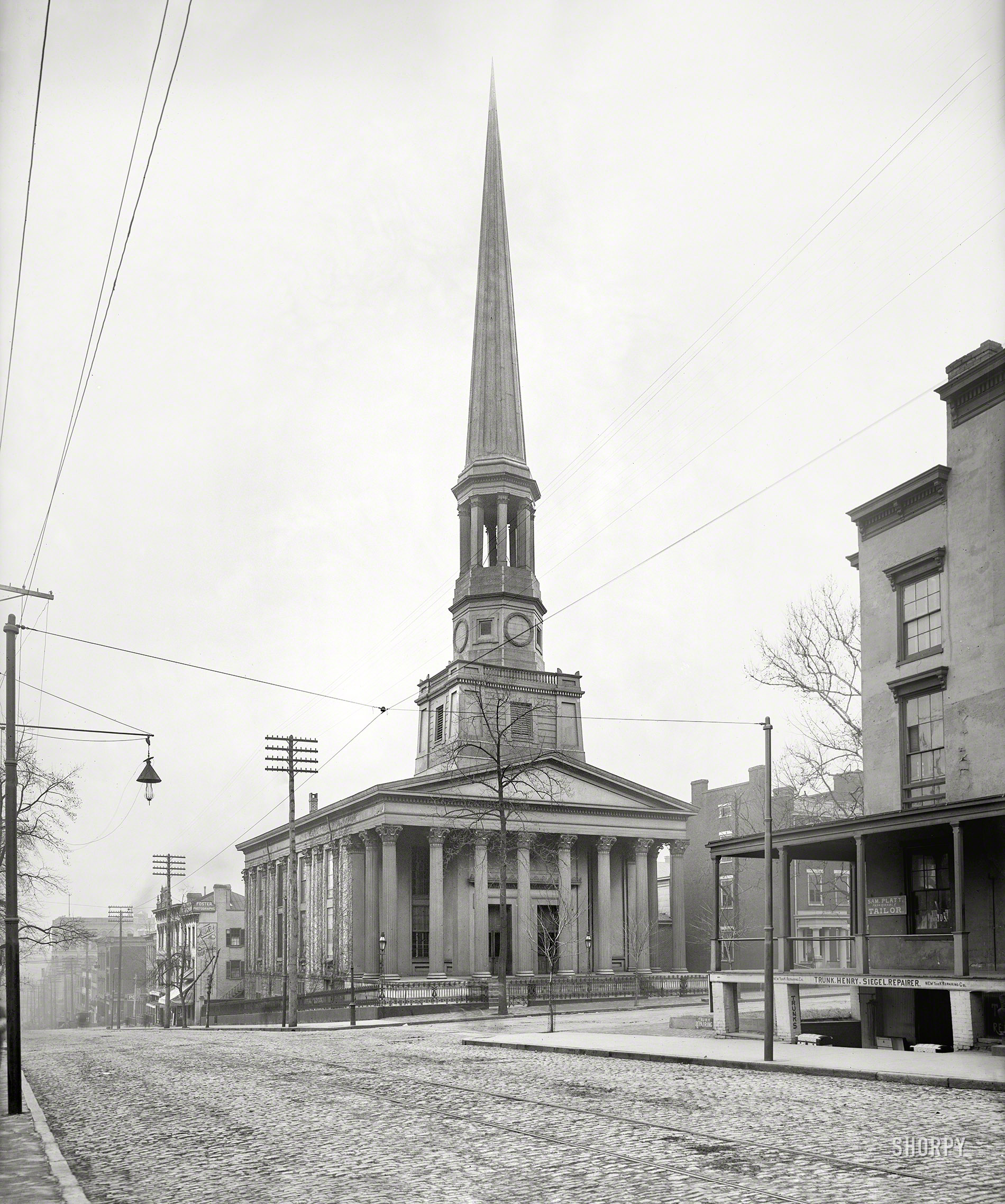 Richmond, Va., circa 1900. "St. Paul's Episcopal Church, Ninth & Grace Streets." The so-called "Cathedral of the Confederacy," attended by Robert E. Lee and Jefferson Davis. 8x10 glass negative by William Henry Jackson. View full size.