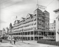 Circa 1901. "Hotel Islesworth, Atlantic City, N.J." 8x10 inch dry plate glass negative, Detroit Publishing Company. View full size.