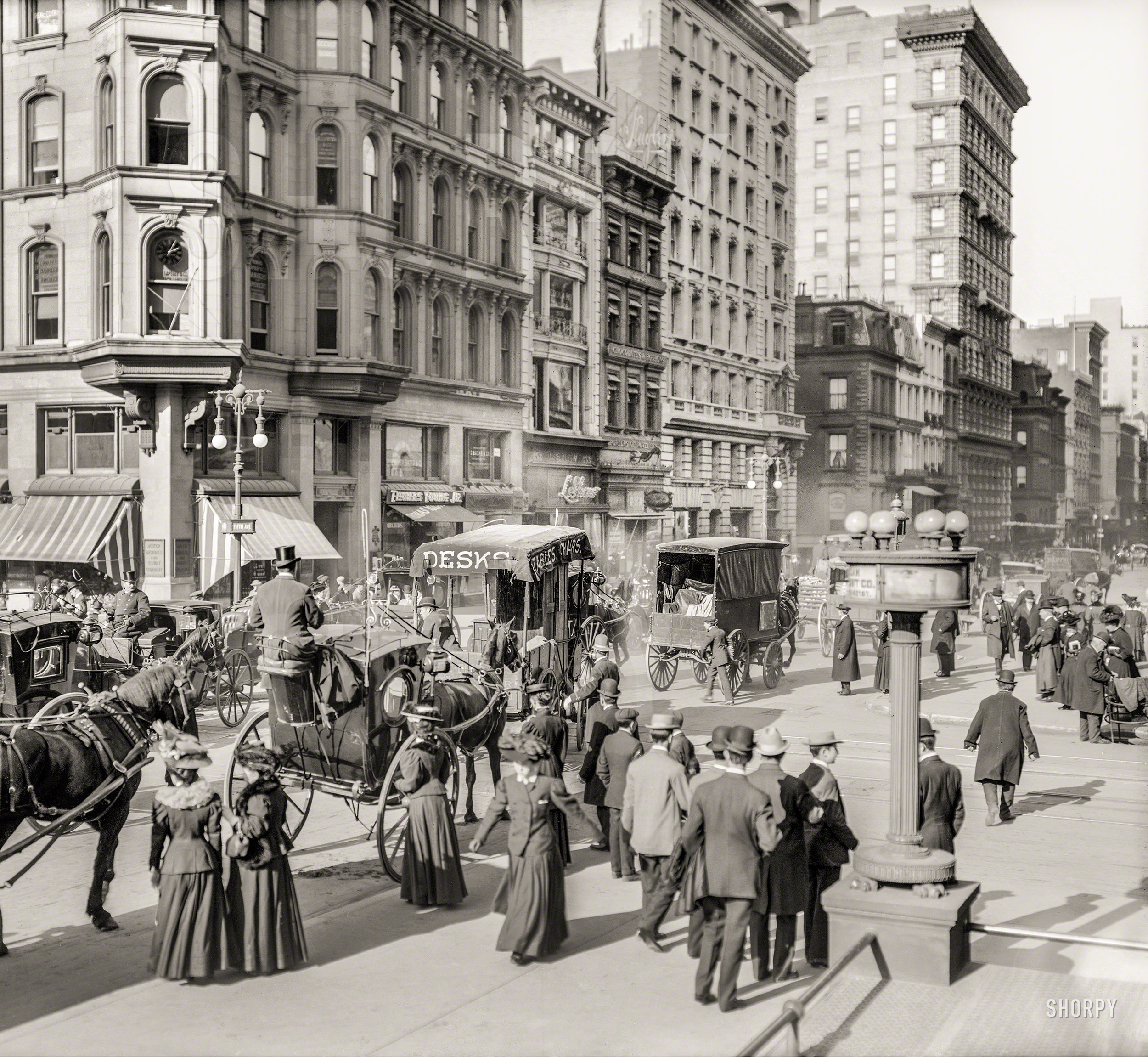 New York circa 1908. "Fifth Avenue and 42nd Street." Where hustle meets bustle. 8x10 inch dry plate glass negative, Detroit Publishing Company. View full size.