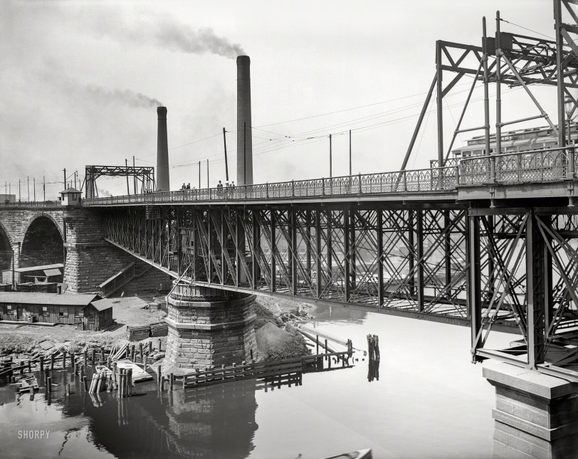 Swing Bridge: 1910