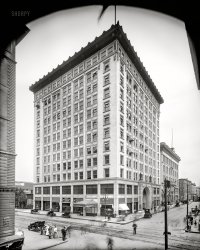 Toledo circa 1906. "Ohio Building, Madison Avenue and Superior Street." Nexus of ghost pedestrians! 8x10 glass negative, Detroit Publishing Company. View full size.