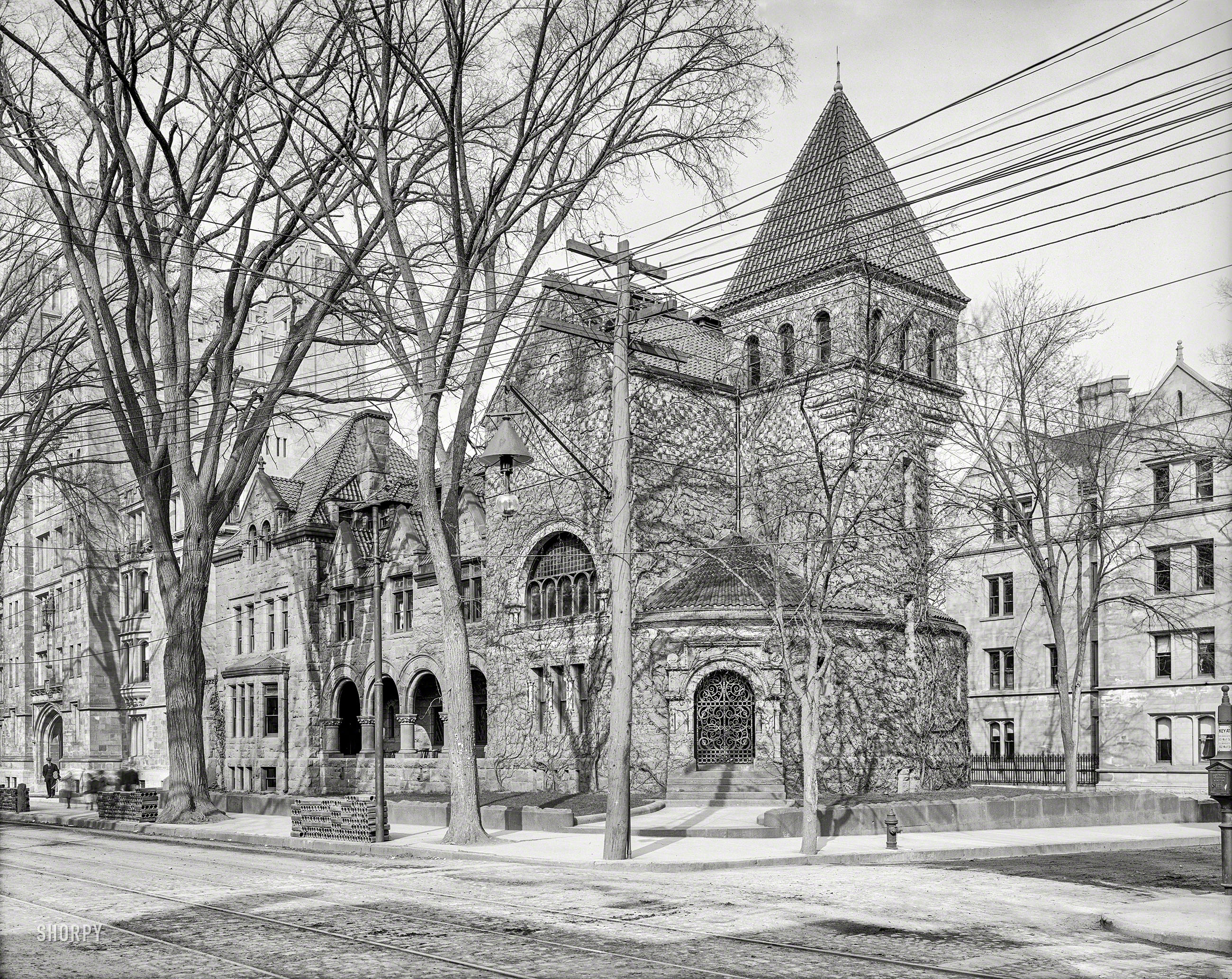 New Haven, Conn., circa 1908. "Delta Psi fraternity house, Yale University." Note the Fire Alarm Telegraph Station at right. 8x10 glass negative. View full size.