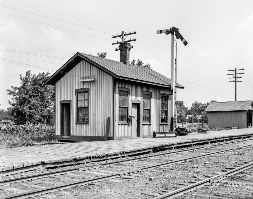 Cayuga Depot: 1901