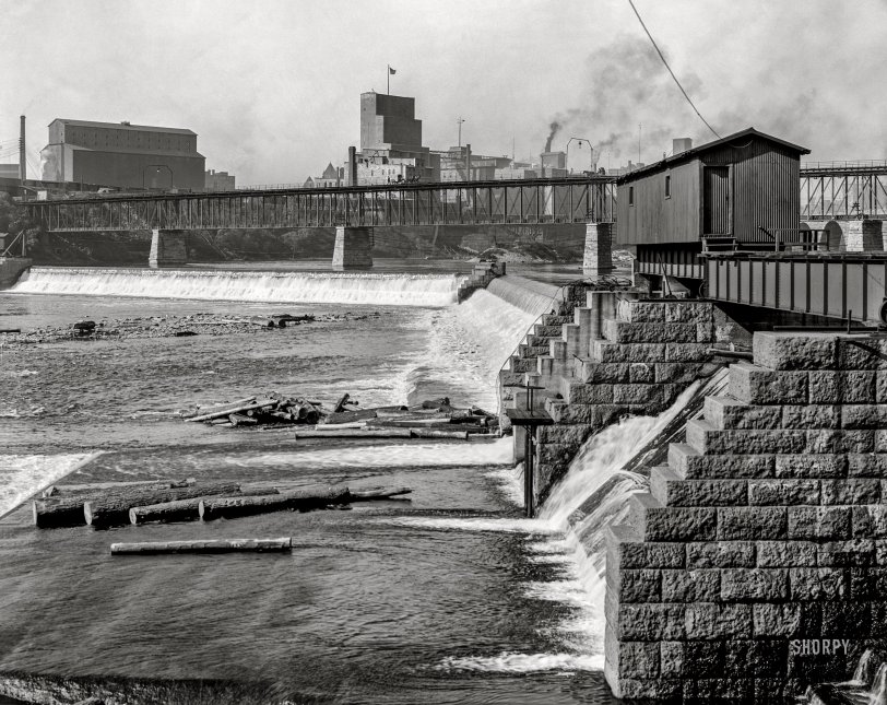 Minneapolis, 1908. "The flour milling district, from lower dam at St. Anthony's Falls." 8x10 inch dry plate glass negative, Detroit Publishing Company. View full size.
