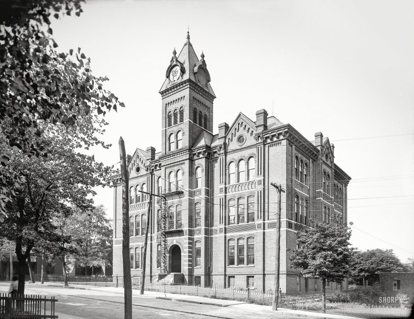 Girls' High School: 1906