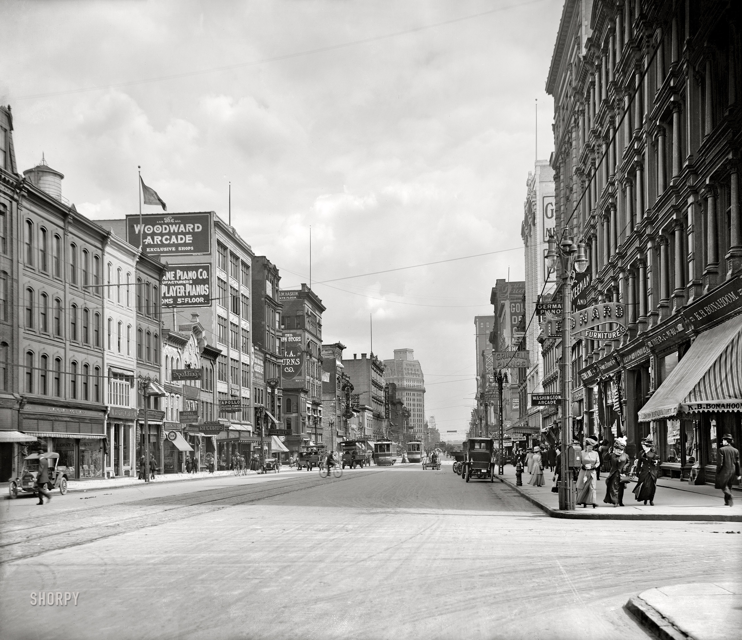 Detroit, 1910. "Woodward Avenue." A prequel to the bustling scene depicted here. 8x10 inch dry plate glass negative, Detroit Publishing Company. View full size.