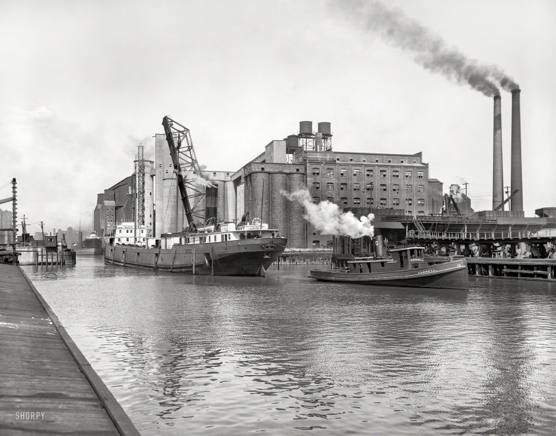 Buffalo, New York, circa 1910. "Washburn-Crosby Co. flour mills." 8x10 inch dry plate glass negative, Detroit Publishing Company. View full size.
