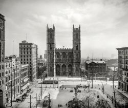 Circa 1916. "Place d'Armes and Notre Dame Cathedral, Montreal, Quebec." 8x10 inch dry plate glass negative, Detroit Publishing Company. View full size.
