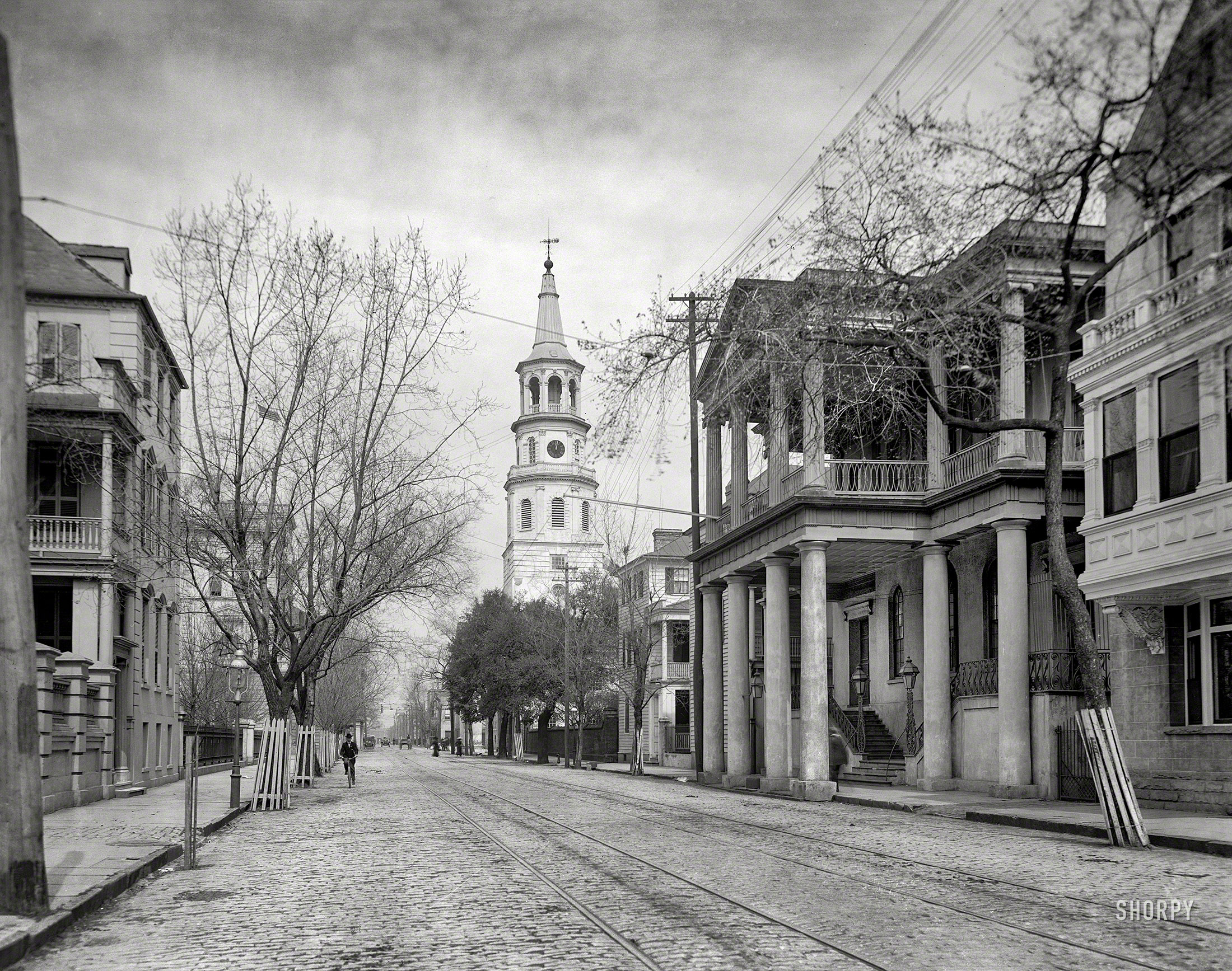 Charleston, South Carolina, circa 1910. "Meeting Street and St. Michael's Church." 8x10 inch glass negative, Detroit Publishing Company. View full size.