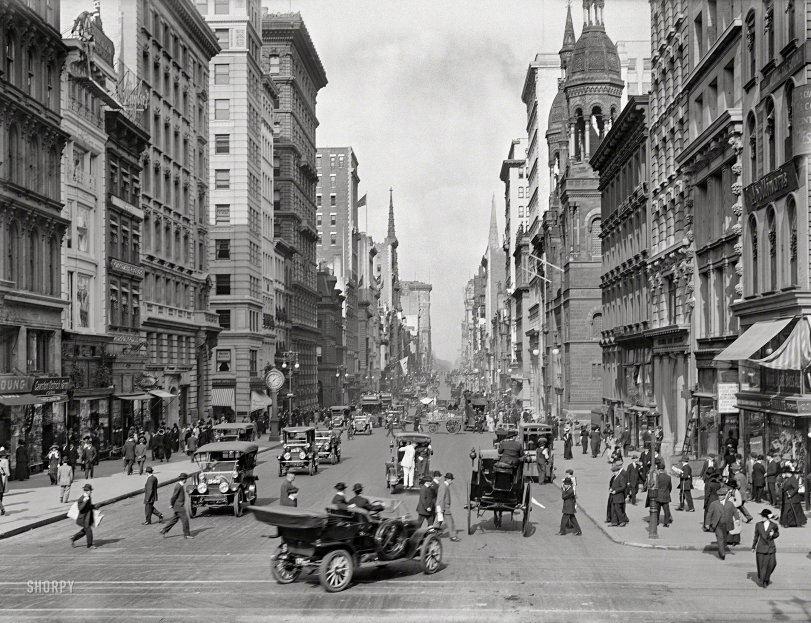 Fifth Avenue: 1912