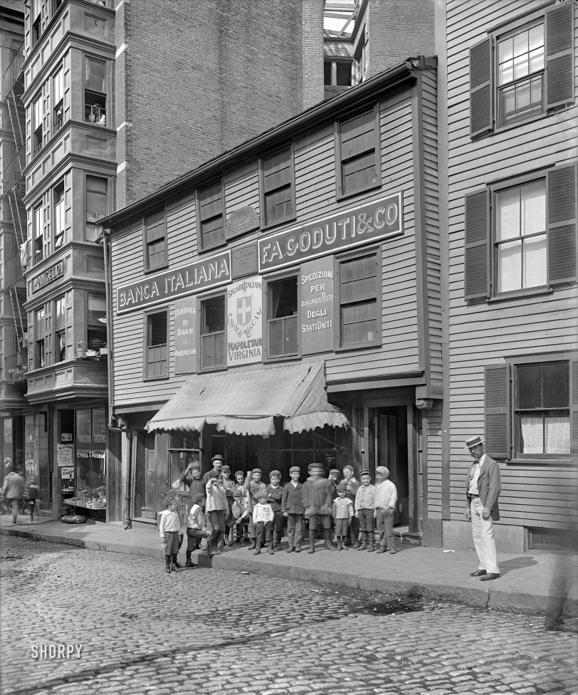 Boston, 1900. "Home of Paul Revere, North Square." The British were coming, and the Italians, too. 8x10 inch dry plate glass negative, Detroit Photographic Company. View full size.
