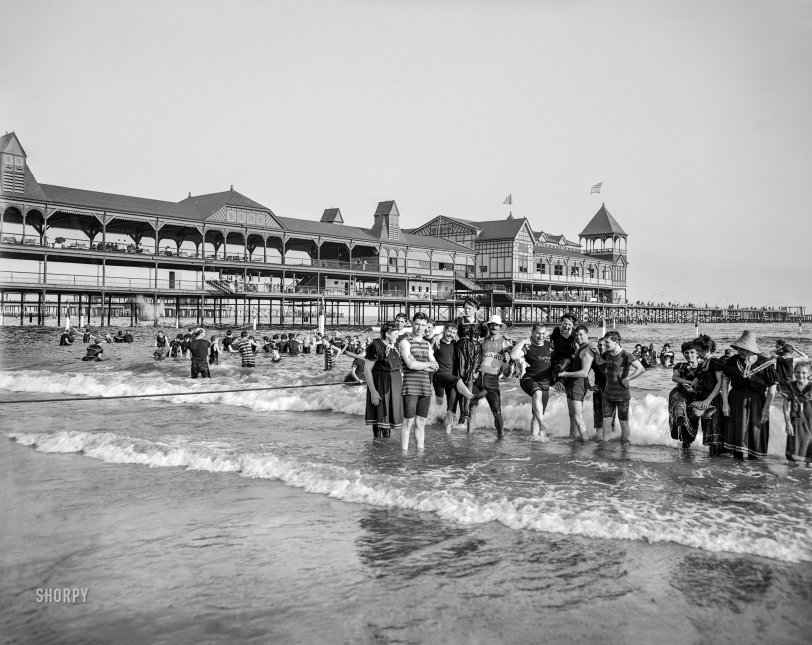 The Iron Pier: 1903