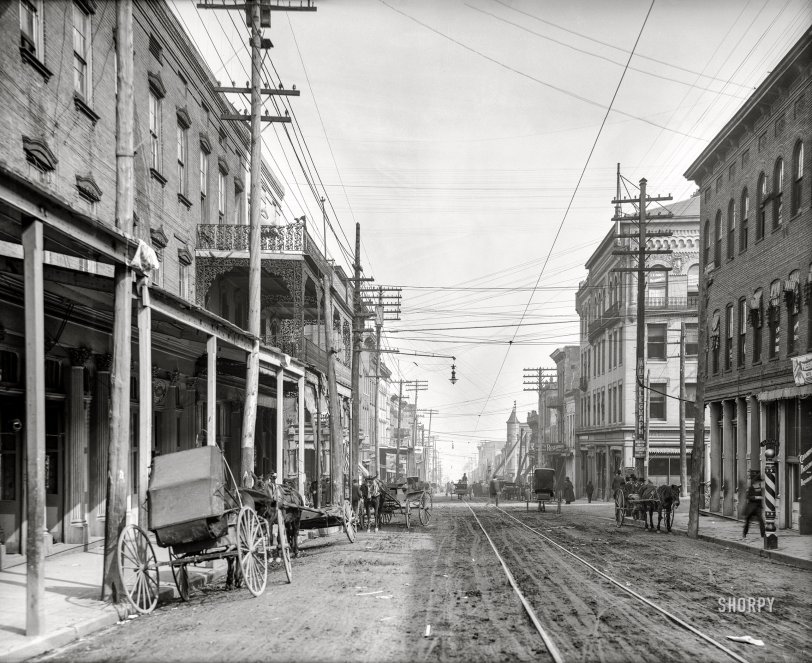 1906. "Washington Street -- Vicksburg, Mississippi." 8x10 inch dry plate glass negative, Detroit Publishing Company. View full size.
