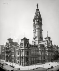 Philadelphia circa 1905. "City Hall." And its clock-topping, 26-ton statue of William Penn. Composite of two 8x10 inch glass negatives. Detroit Photographic Company. View full size.